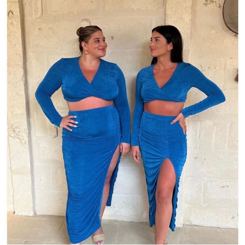 NWT SET Remi Revolve blue long sleeve crop top ruched skirt set size XS XXS